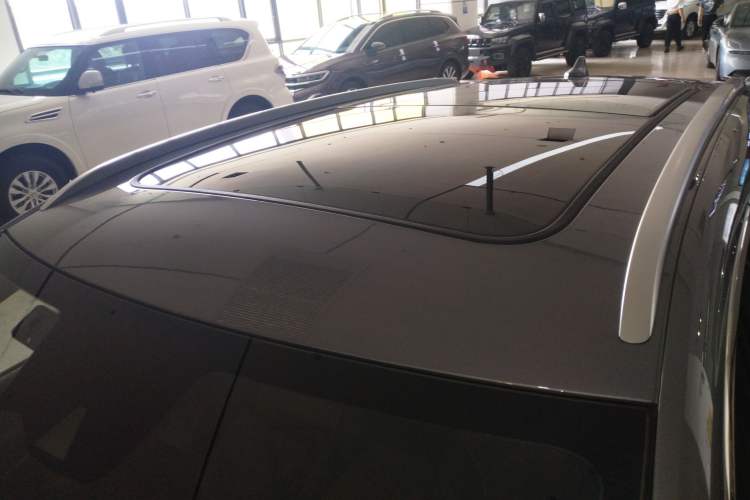 Used BYD Song PLUS New Energy 2021 DM-i 100KM Four-Wheel Drive Flagship PLUS Roof