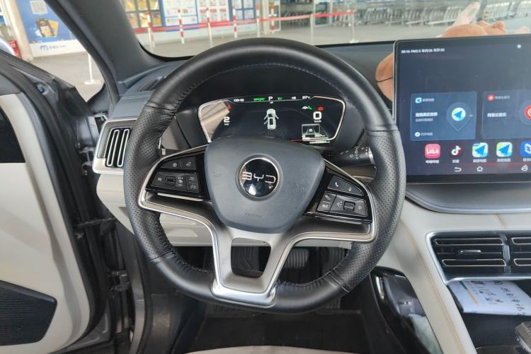 Used BYD Song PLUS New Energy 2021 DM-i 110KM Flagship PLUS Steering Wheel