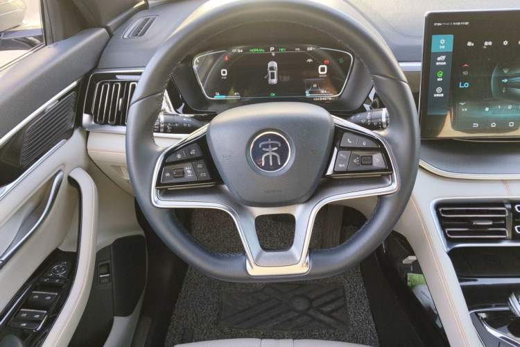 Used BYD Song PLUS New Energy 2021 DM-i 110KM Flagship PLUS Steering Wheel