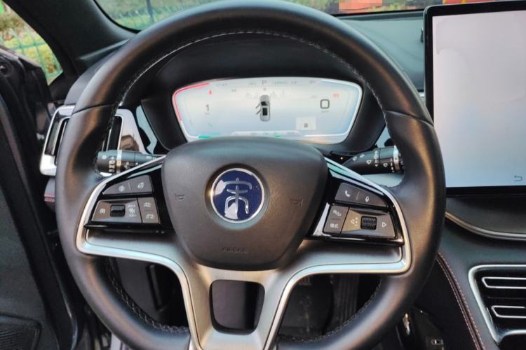 Used BYD Song PLUS New Energy 2021 DM-i 100KM Four-Wheel Drive Flagship PLUS Steering Wheel