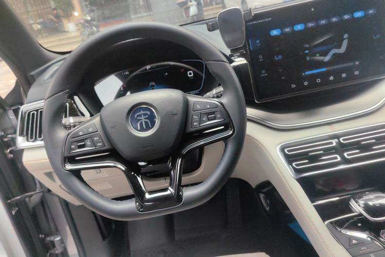 Used BYD Song PLUS New Energy 2021 DM-i 110KM Flagship Model Steering Wheel