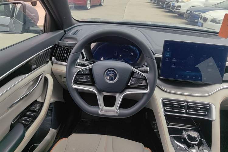 Used BYD Song PLUS New Energy 2021 DM-i 51KM Prestige Model Steering Wheel