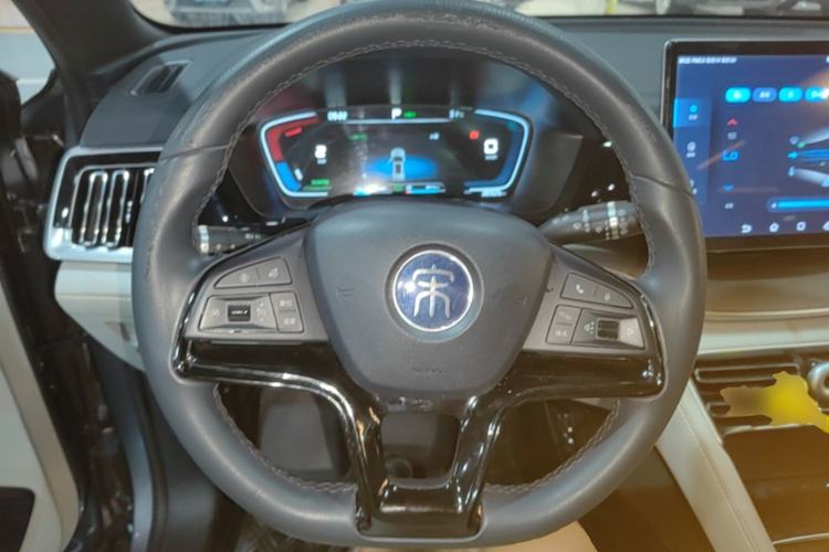 Used BYD Song PLUS New Energy 2021 DM-i 110KM Flagship Model Steering Wheel