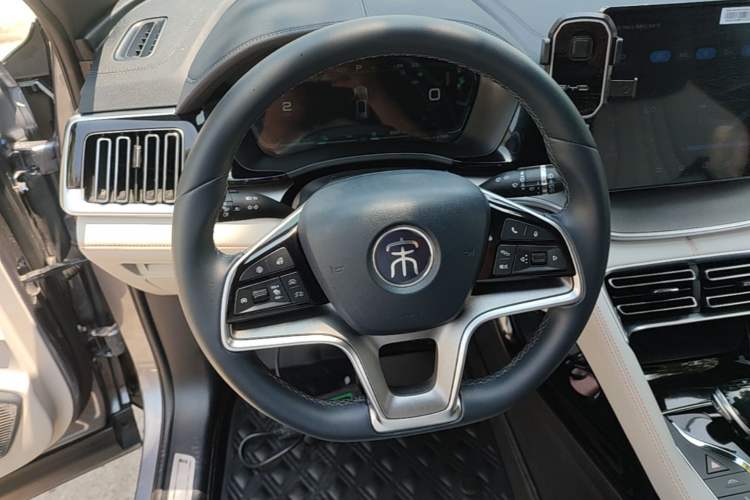 Used BYD Song PLUS New Energy 2021 DM-i 110KM Flagship PLUS Steering Wheel