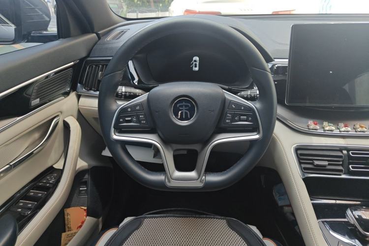Used BYD Song PLUS New Energy 2021 DM-i 110KM Flagship Model Steering Wheel