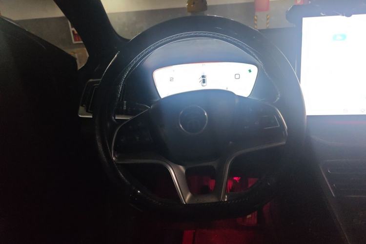 Used BYD Song PLUS New Energy 2021 DM-i 100KM Four-Wheel Drive Flagship PLUS Steering Wheel