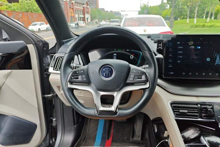 Used BYD Song PLUS New Energy 2021 EV Deluxe Model Steering Wheel