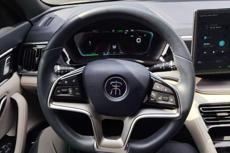 Used BYD Song PLUS New Energy 2021 EV Flagship Model Steering Wheel