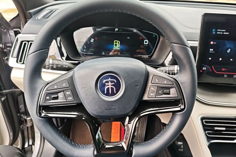 Used BYD Song PLUS New Energy 2021 DM-i 110KM Flagship Model Steering Wheel