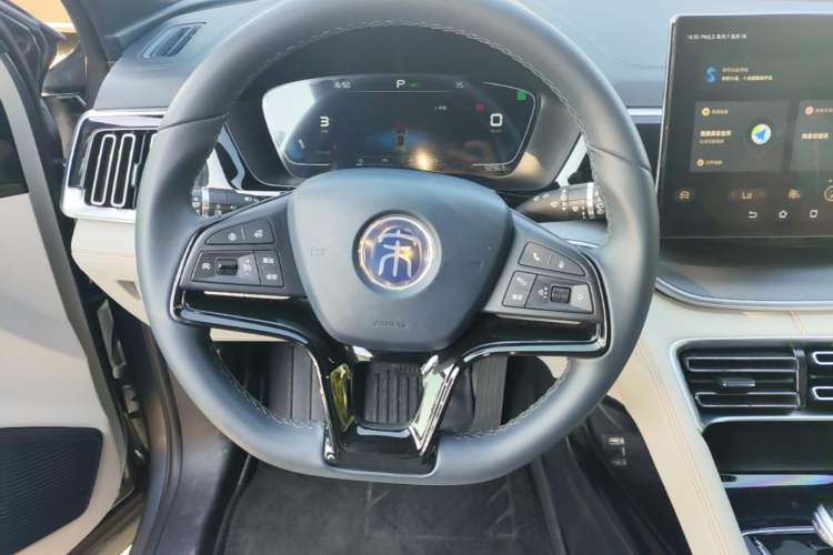 Used BYD Song PLUS New Energy 2021 DM-i 110KM Flagship Model Steering Wheel