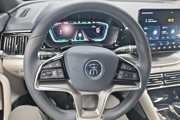 Used BYD Song PLUS New Energy 2021 EV Flagship Model Steering Wheel