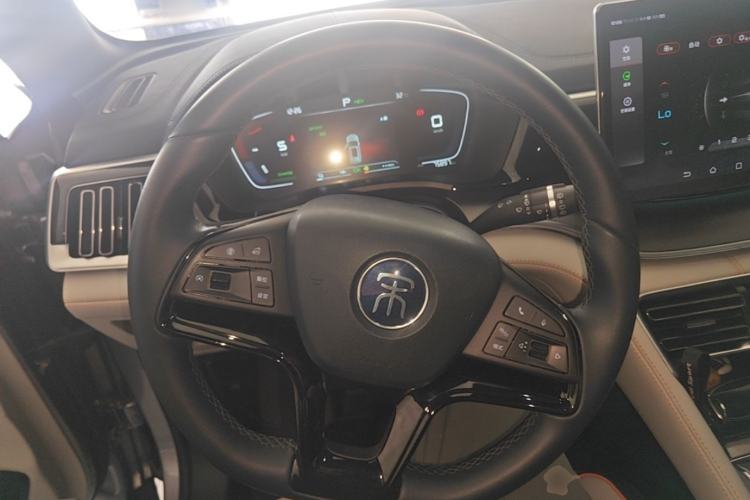 Used BYD Song PLUS New Energy 2021 DM-i 110KM Flagship Model Steering Wheel
