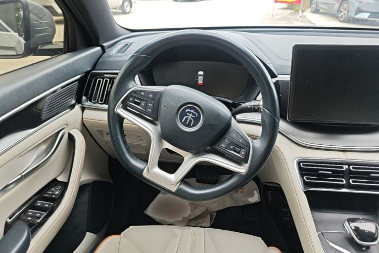 Used BYD Song PLUS New Energy 2021 EV Deluxe Model Steering Wheel