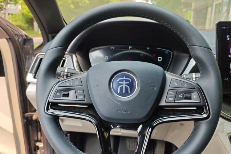 Used BYD Song PLUS New Energy 2021 DM-i 110KM Flagship Model Steering Wheel