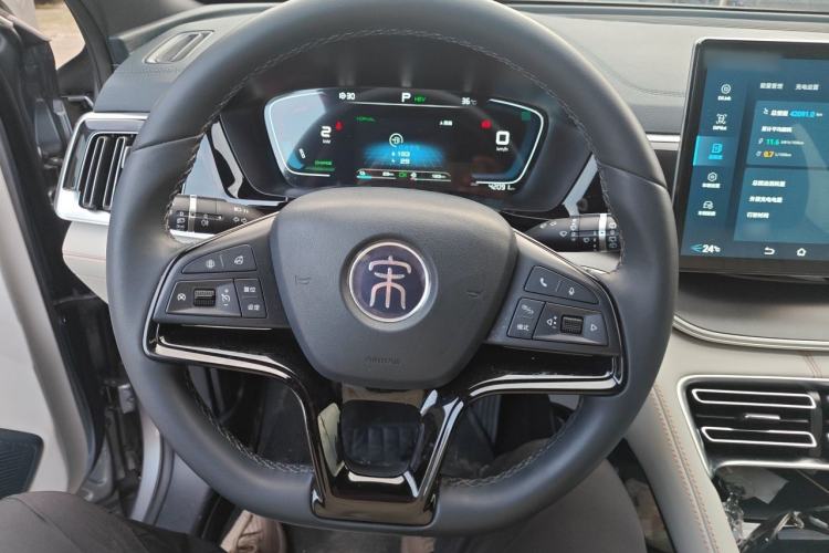 Used BYD Song PLUS New Energy 2021 DM-i 110KM Flagship Model Steering Wheel