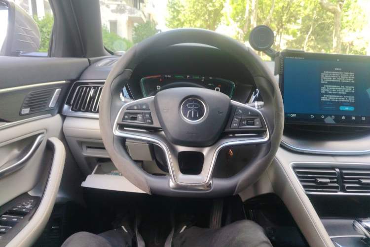 Used BYD Song PLUS New Energy 2021 EV Flagship Model Steering Wheel