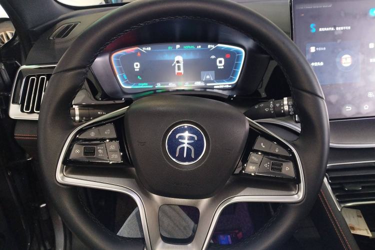 Used BYD Song PLUS New Energy 2021 DM-i 100KM Four-Wheel Drive Flagship PLUS Steering Wheel