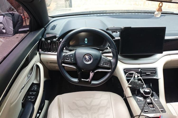 Used BYD Song PLUS New Energy 2021 DM-i 110KM Flagship Model Steering Wheel