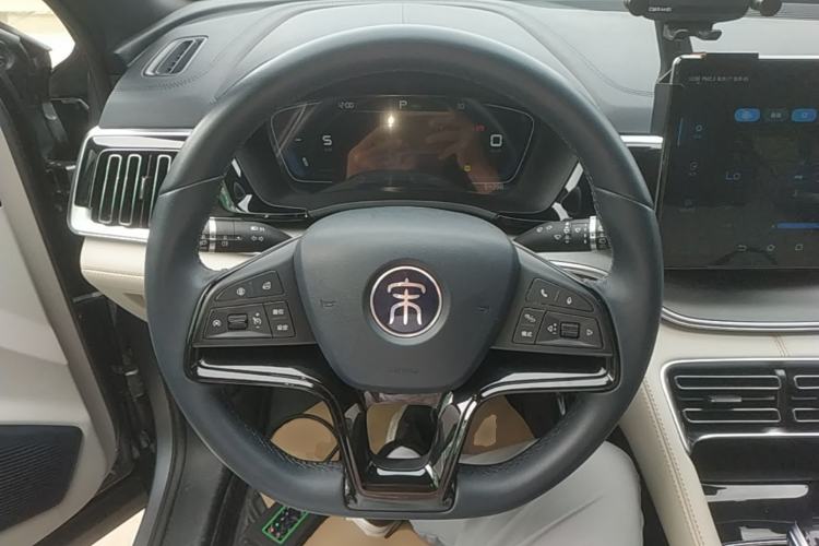Used BYD Song PLUS New Energy 2021 DM-i 110KM Flagship Model Steering Wheel