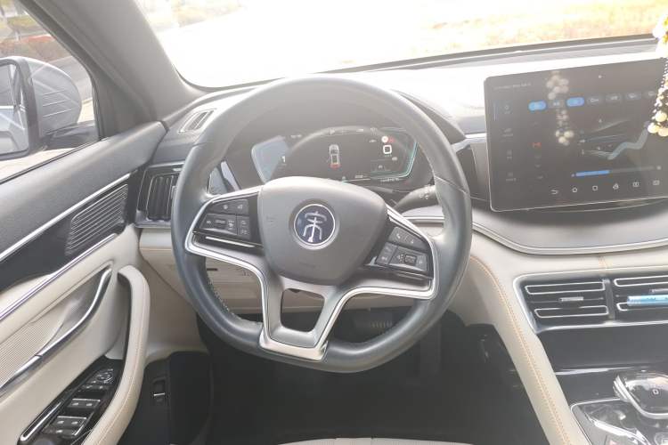 Used BYD Song PLUS New Energy 2021 DM-i 110KM Flagship PLUS Steering Wheel
