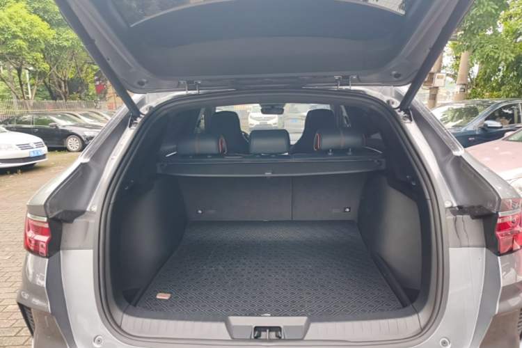 Used BYD Song PLUS New Energy 2021 DM-i 51KM Prestige Model Trunk