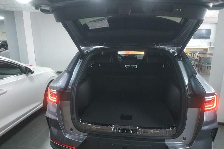 Used BYD Song PLUS New Energy 2021 DM-i 110KM Flagship Model Trunk