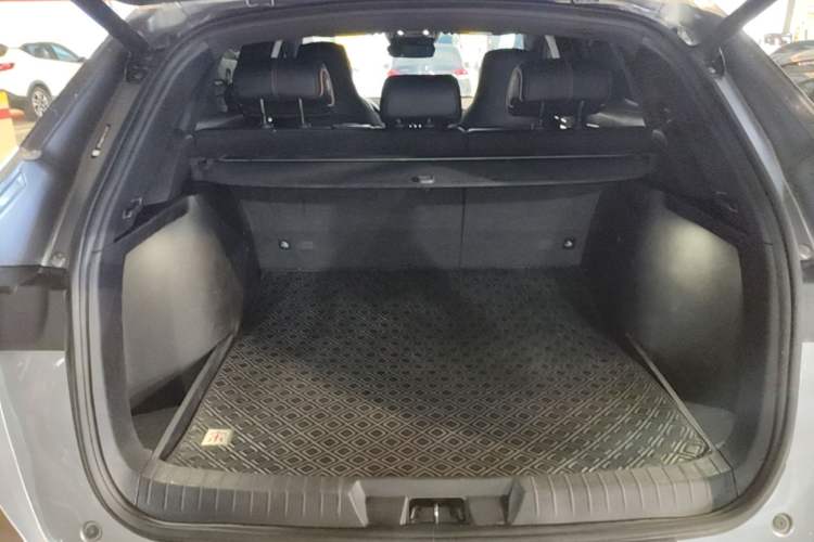 Used BYD Song PLUS New Energy 2021 DM-i 110KM Flagship PLUS Trunk