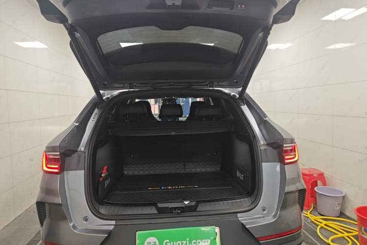 Used BYD Song PLUS New Energy 2021 DM-i 51KM Prestige Model Trunk