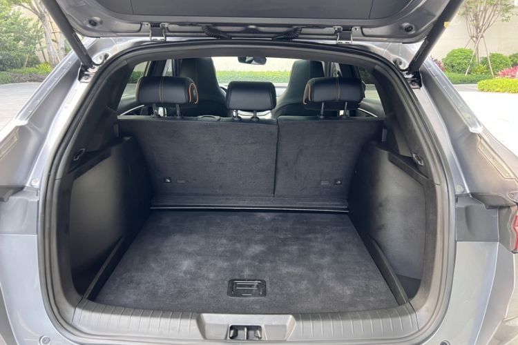 Used BYD Song PLUS New Energy 2021 EV Flagship Model Trunk