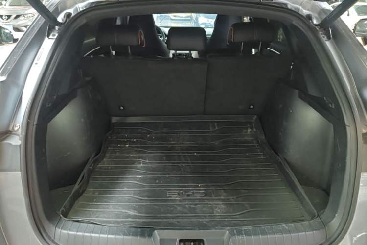 Used BYD Song PLUS New Energy 2021 DM-i 110KM Flagship PLUS Trunk