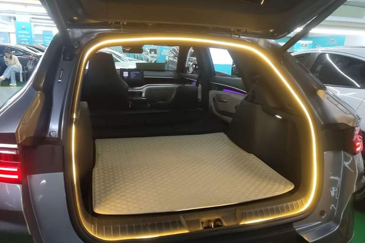 Used BYD Song PLUS New Energy 2021 DM-i 110KM Flagship PLUS Trunk