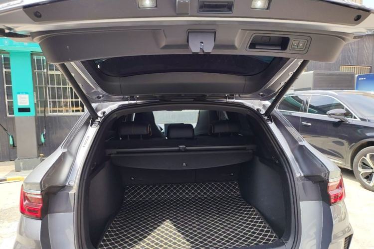Used BYD Song PLUS New Energy 2021 EV Flagship Model Trunk