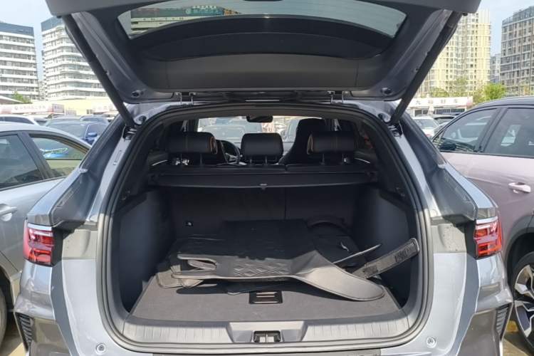 Used BYD Song PLUS New Energy 2021 DM-i 110KM Flagship PLUS Trunk