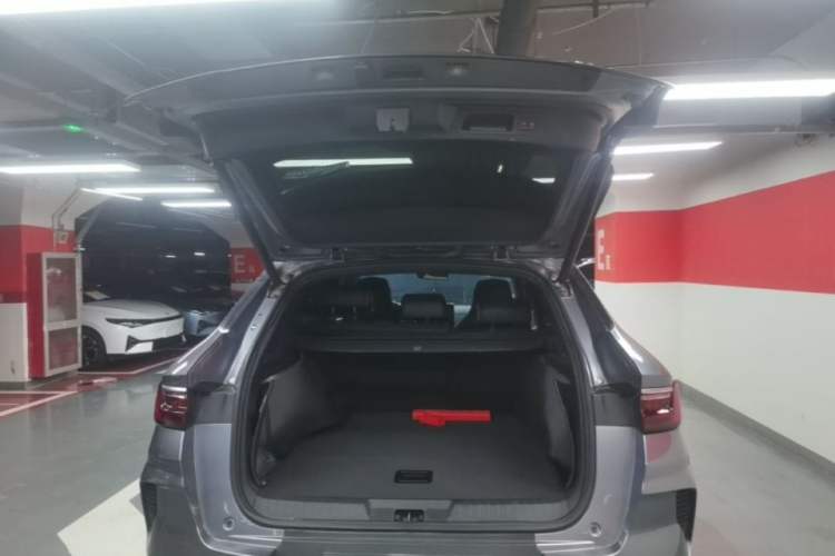 Used BYD Song PLUS New Energy 2021 DM-i 110KM Flagship PLUS Trunk