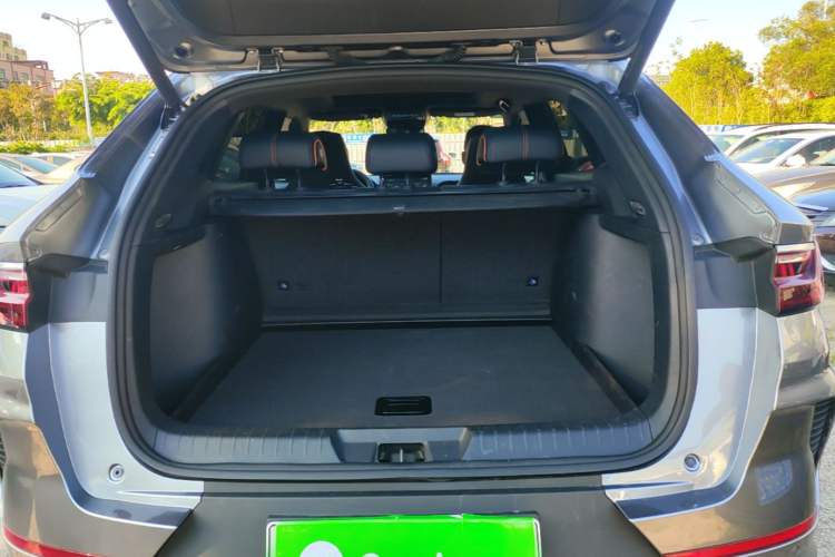 Used BYD Song PLUS New Energy 2021 DM-i 110KM Flagship Model Trunk