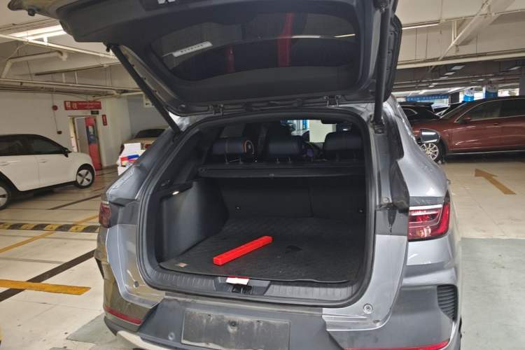 Used BYD Song PLUS New Energy 2021 DM-i 110KM Flagship PLUS Trunk