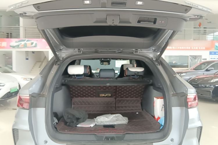 Used BYD Song PLUS New Energy 2021 DM-i 110KM Flagship Model Trunk