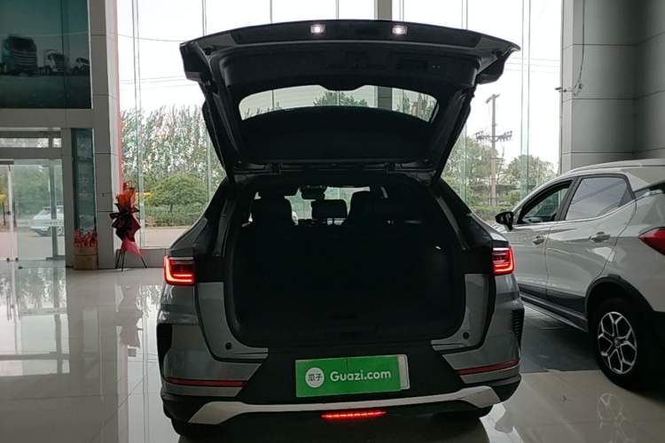 Used BYD Song PLUS New Energy 2021 DM-i 110KM Flagship Model Trunk
