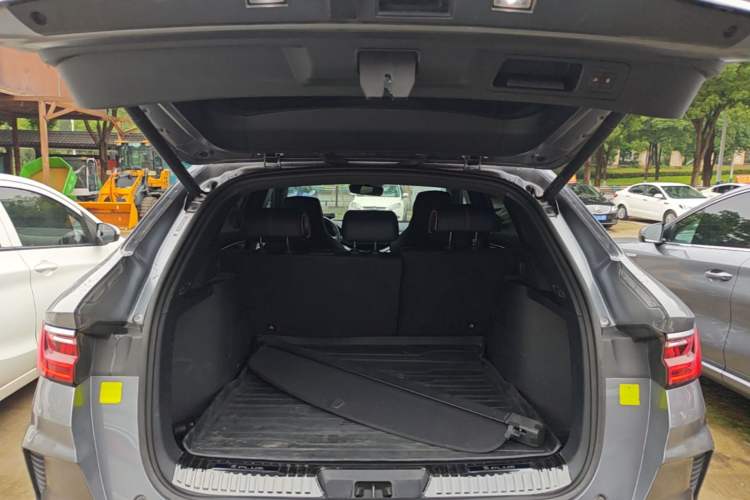 Used BYD Song PLUS New Energy 2021 DM-i 110KM Flagship PLUS Trunk