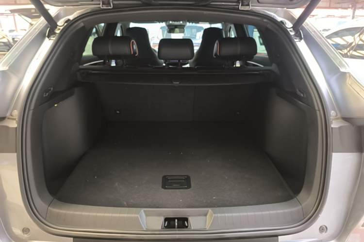 Used BYD Song PLUS New Energy 2021 DM-i 51KM Prestige Model Trunk