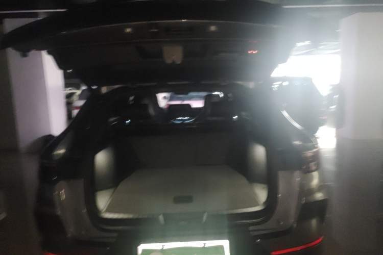 Used BYD Song PLUS New Energy 2021 DM-i 110KM Flagship Model Trunk