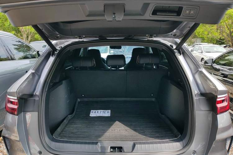 Used BYD Song PLUS New Energy 2021 DM-i 110KM Flagship PLUS Trunk