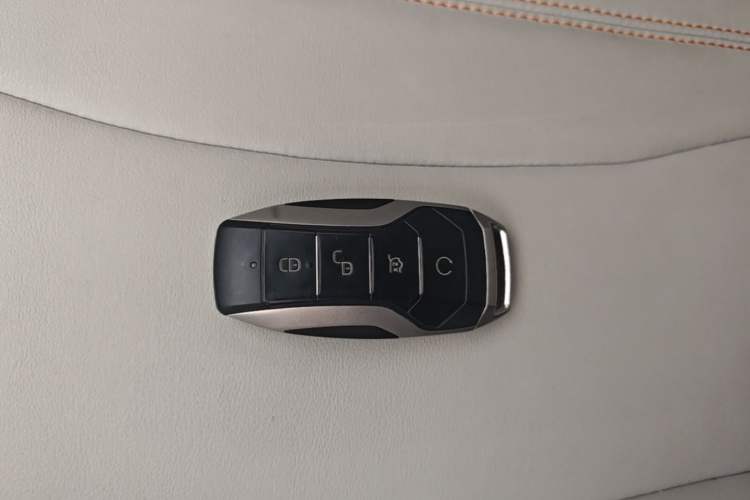 Used BYD Song PLUS New Energy 2021 EV Deluxe Model Vehicle Key