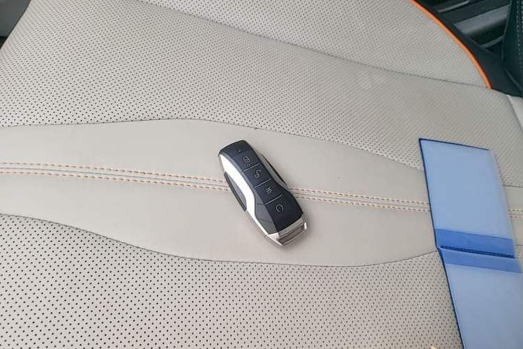 Used BYD Song PLUS New Energy 2021 DM-i 51KM Prestige Model Vehicle Key