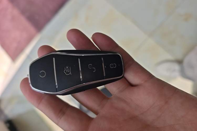Used BYD Song PLUS New Energy 2021 DM-i 51KM Prestige Model Vehicle Key