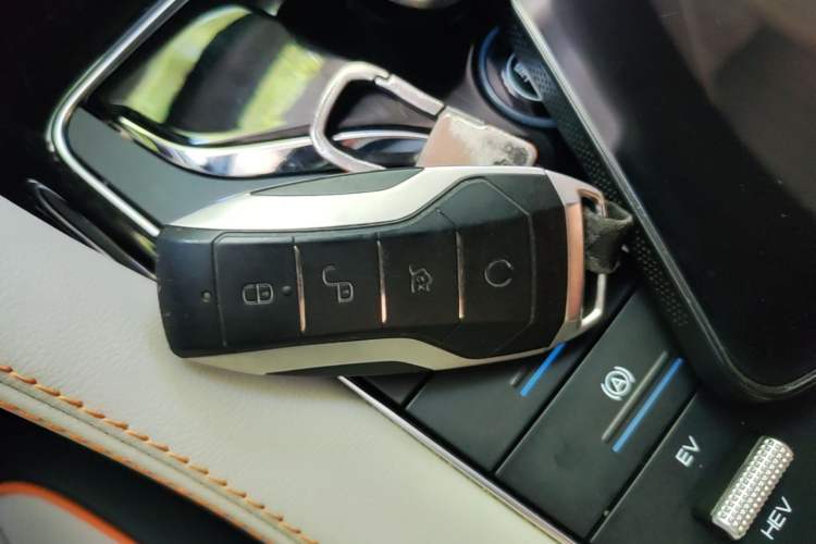 Used BYD Song PLUS New Energy 2021 DM-i 110KM Flagship Model Vehicle Key
