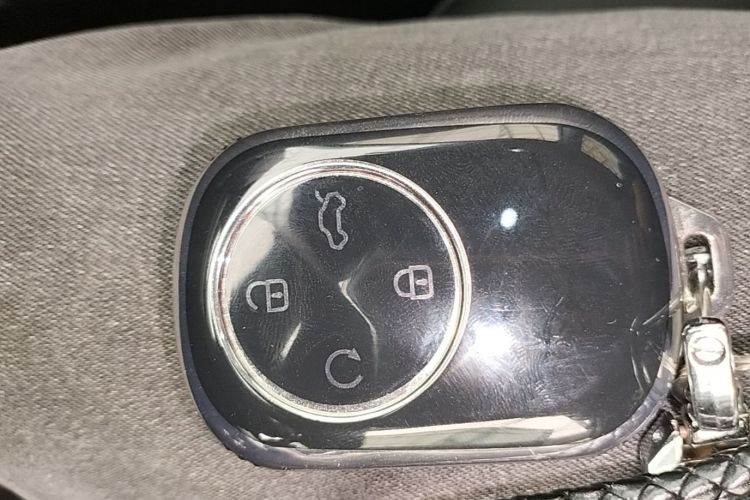 Used BYD Song PLUS New Energy 2021 DM-i 110KM Flagship PLUS Vehicle Key