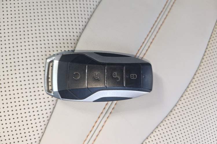Used BYD Song PLUS New Energy 2021 DM-i 110KM Flagship PLUS Vehicle Key