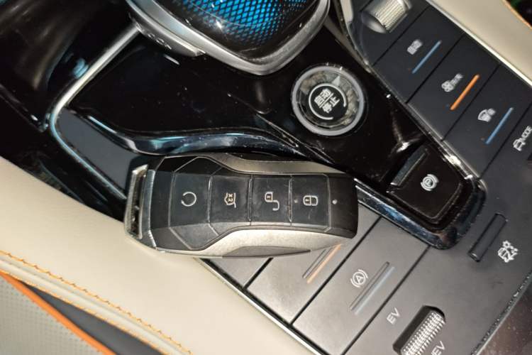 Used BYD Song PLUS New Energy 2021 DM-i 110KM Flagship PLUS Vehicle Key