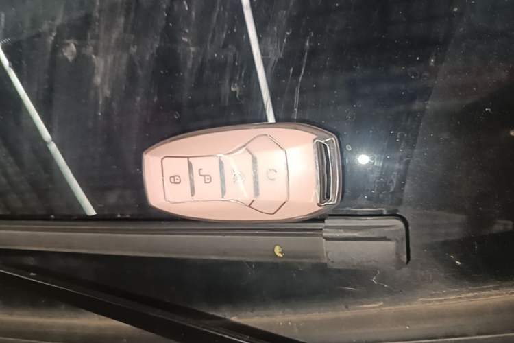 Used BYD Song PLUS New Energy 2021 DM-i 110KM Flagship PLUS Vehicle Key